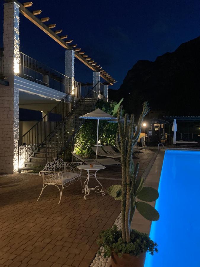 Residence Segattini Riva del Garda Kültér fotó
