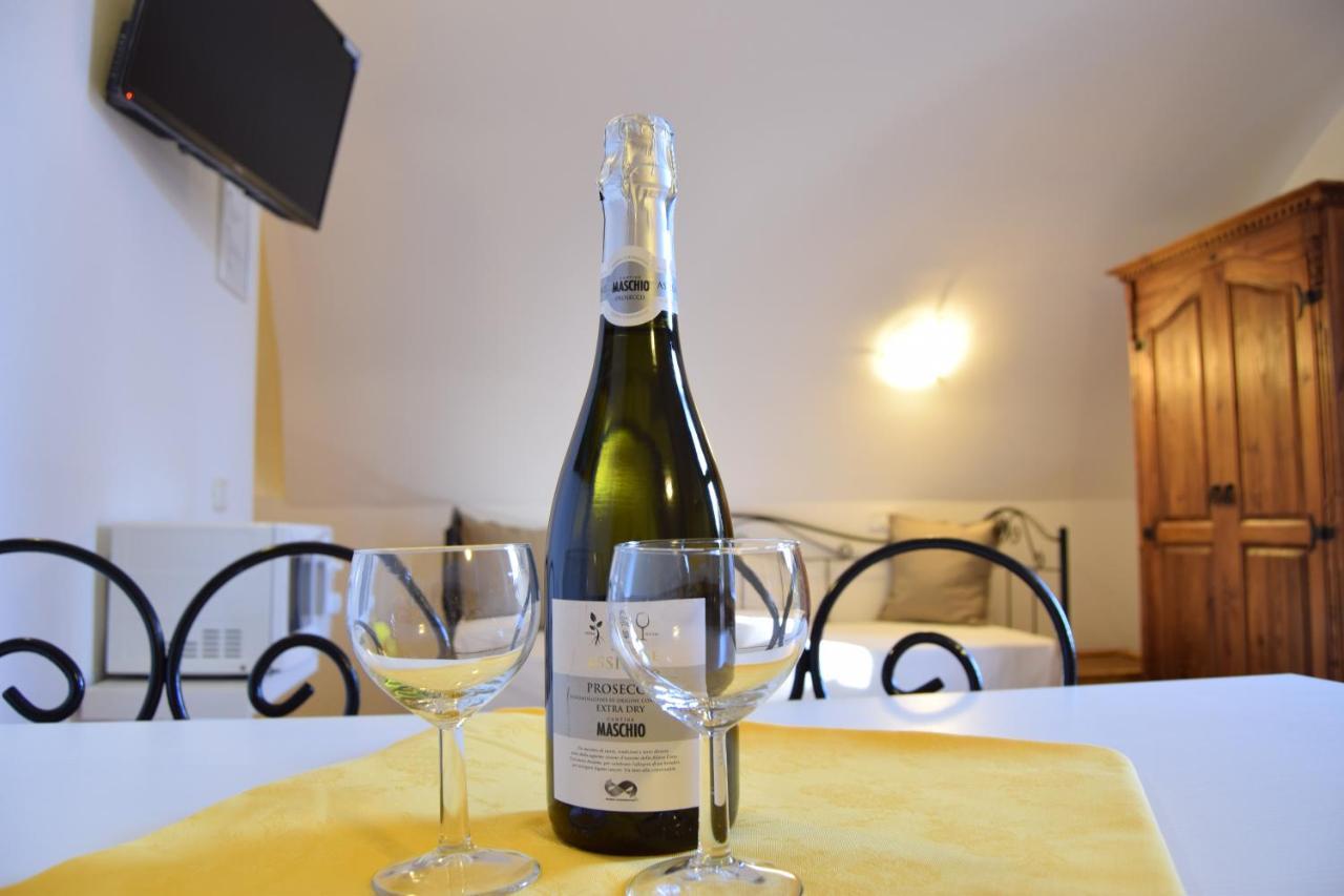 Residence Segattini Riva del Garda Kültér fotó