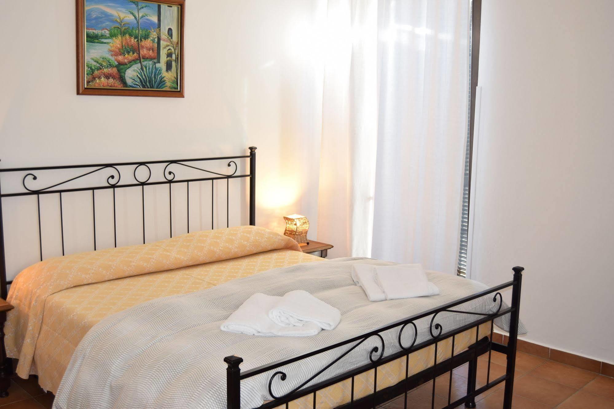 Residence Segattini Riva del Garda Kültér fotó