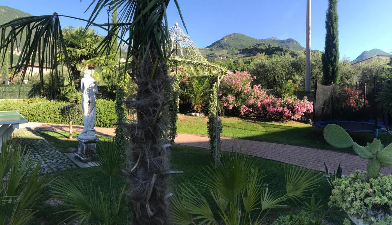 Residence Segattini Riva del Garda Kültér fotó